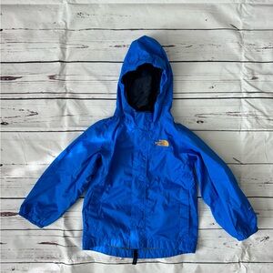 Boys The North Face raincoat.